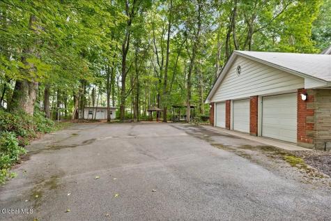 1005 Fairlane Road Rotterdam NY 12306