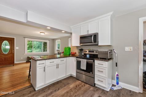 3 Hillview Terrace Guilderland NY 12084
