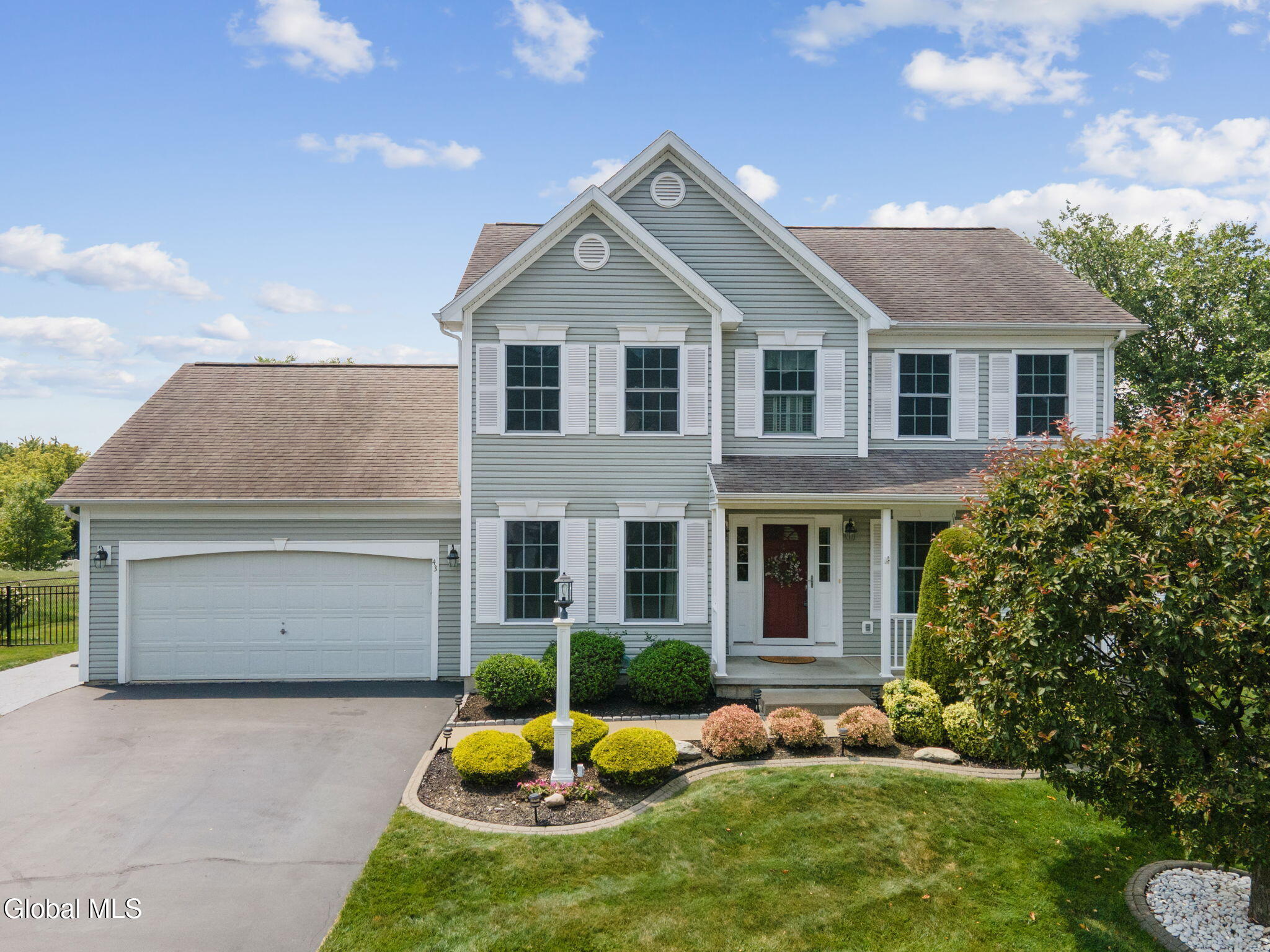 43 Amanda Way Niskayuna NY 12309