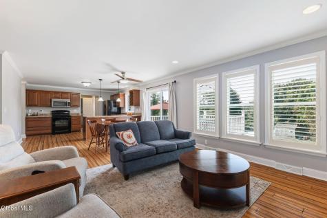 43 Amanda Way Niskayuna NY 12309