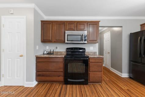 43 Amanda Way Niskayuna NY 12309