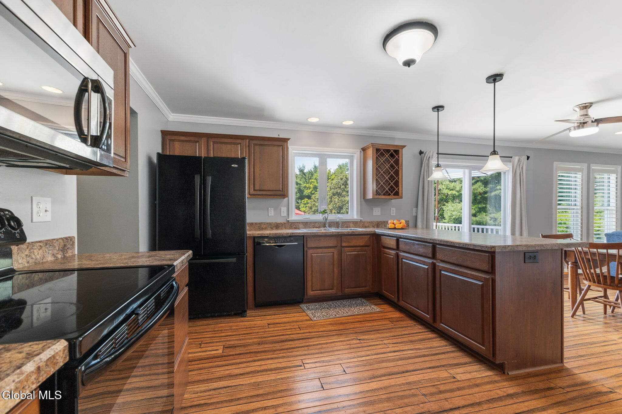 43 Amanda Way Niskayuna NY 12309