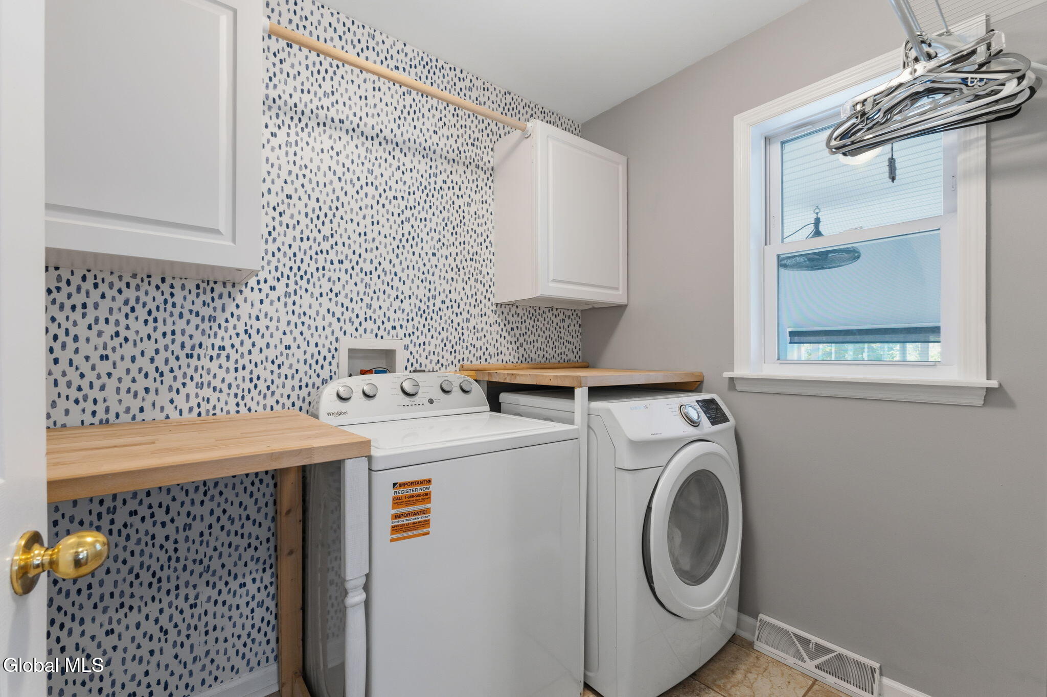 43 Amanda Way Niskayuna NY 12309
