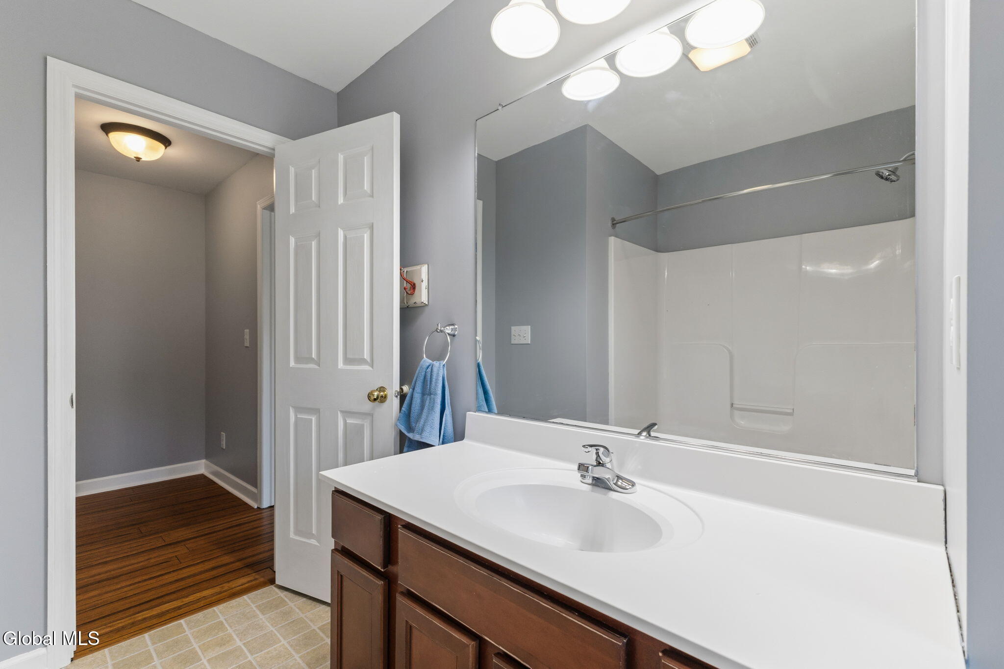 43 Amanda Way Niskayuna NY 12309