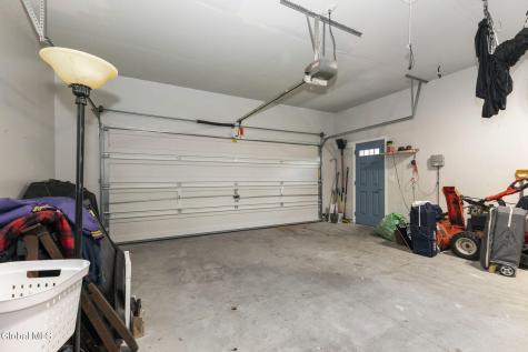 43 Amanda Way Niskayuna NY 12309