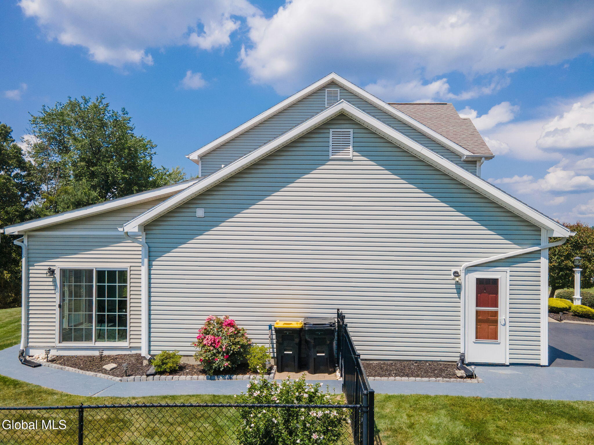 43 Amanda Way Niskayuna NY 12309
