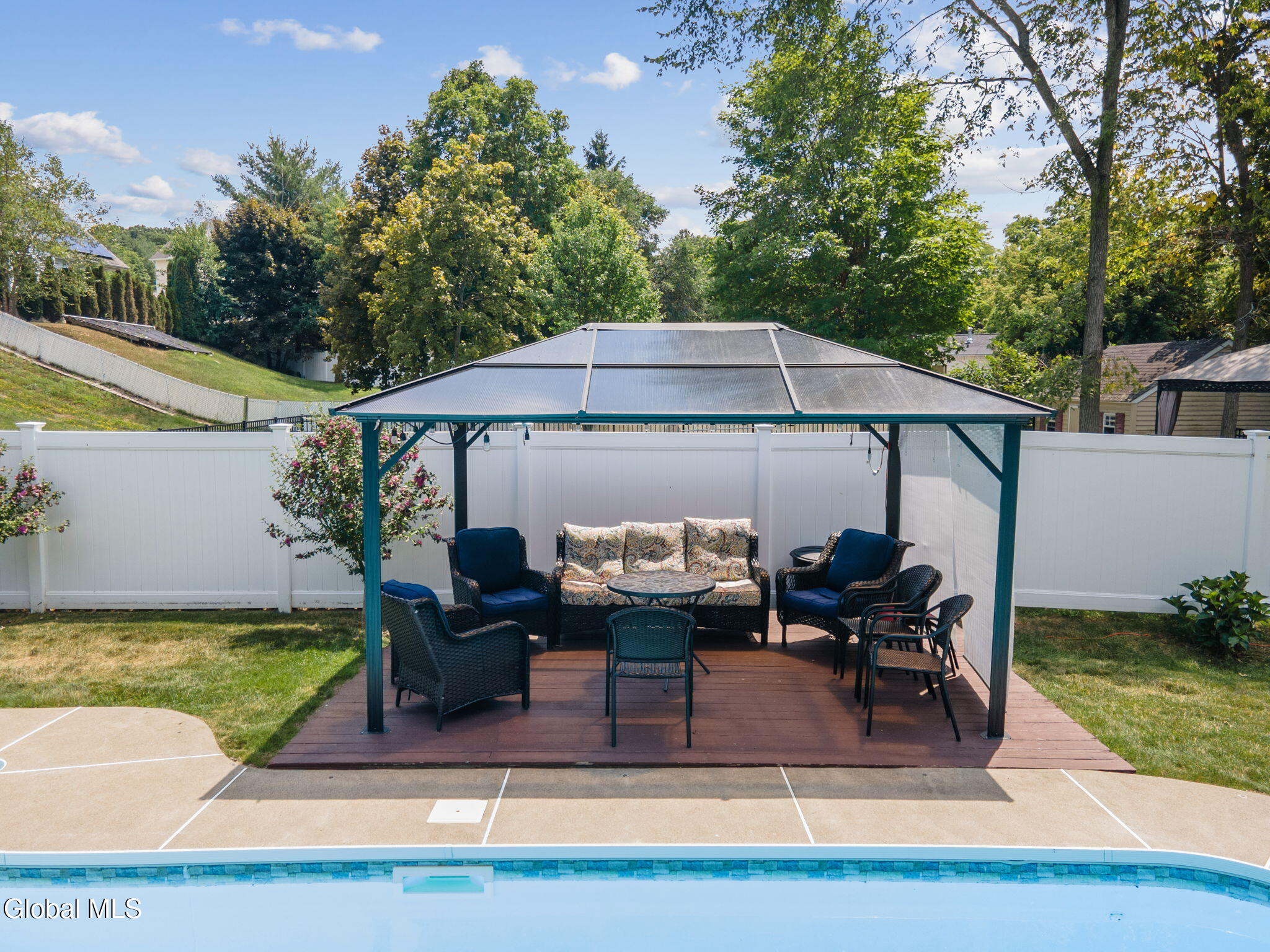 43 Amanda Way Niskayuna NY 12309