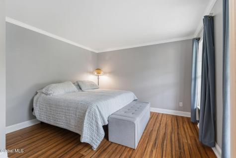 43 Amanda Way Niskayuna NY 12309