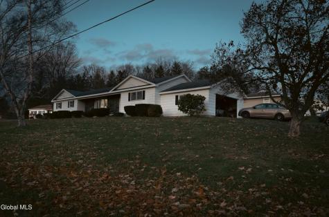 106 Country Ridge Court Amsterdam NY 12010