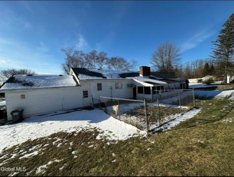 106 Country Ridge Court Amsterdam NY 12010