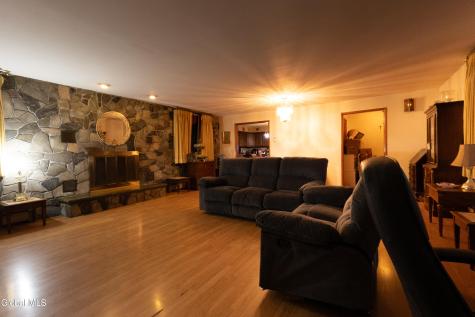 106 Country Ridge Court Amsterdam NY 12010