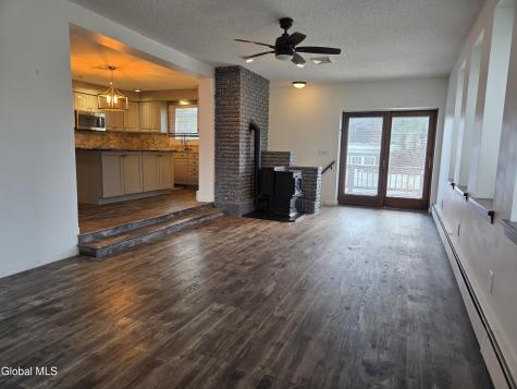 41 Lee Avenue Gloversville NY 12078