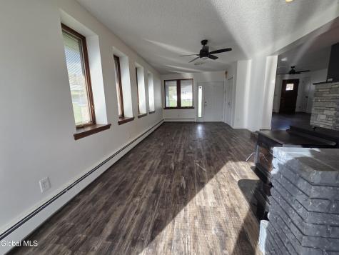 41 Lee Avenue Gloversville NY 12078