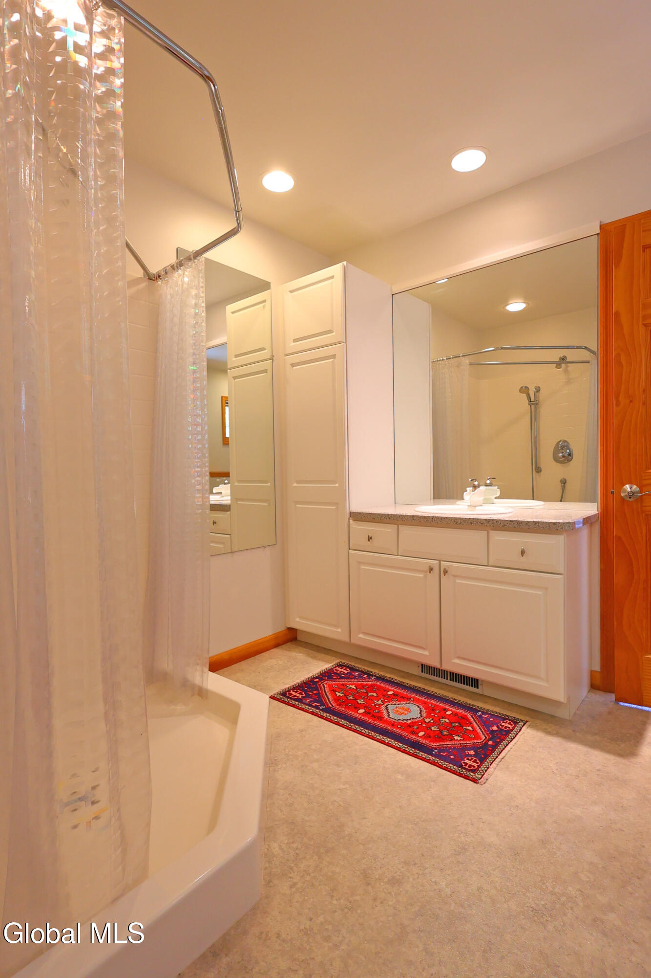 516 E Shore Drive Adirondack NY 12808