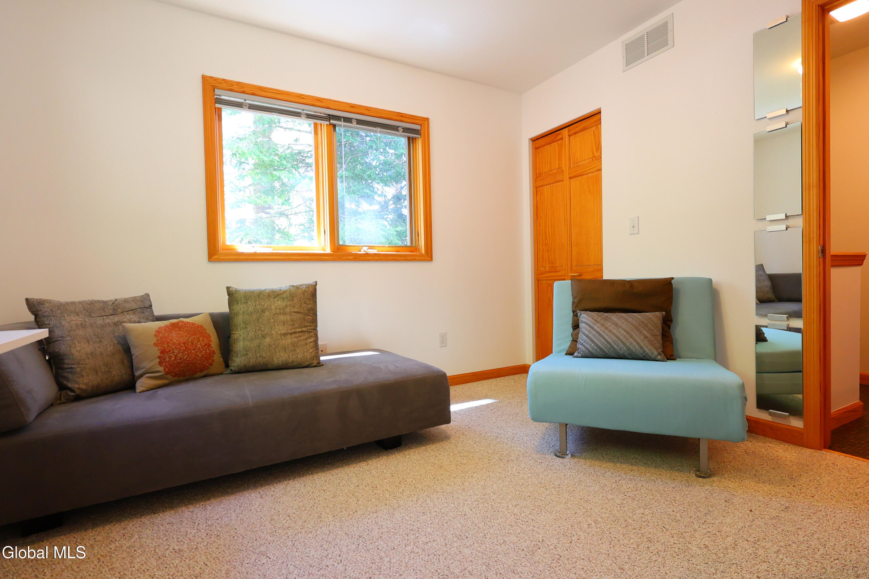 516 E Shore Drive Adirondack NY 12808