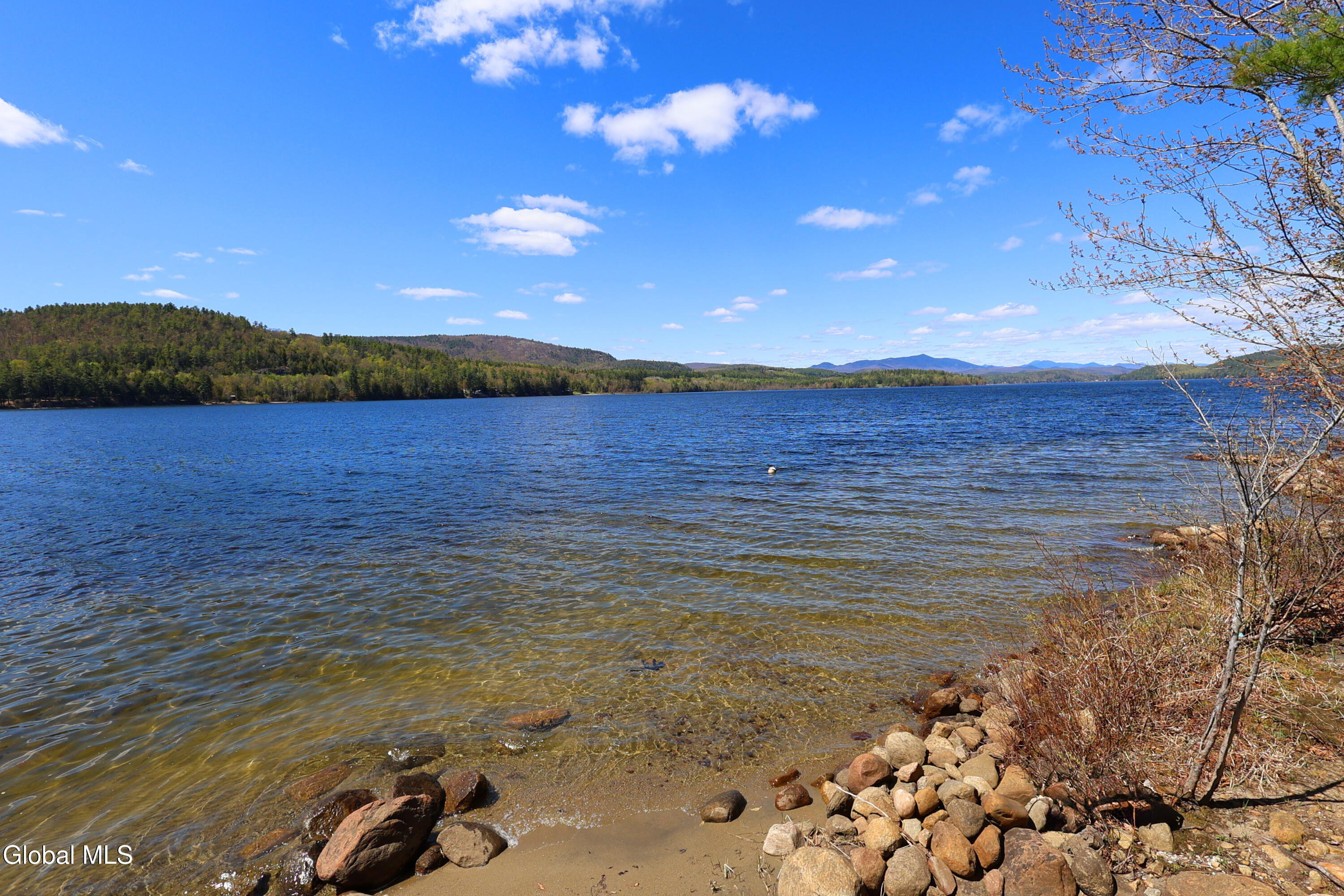516 E Shore Drive Adirondack NY 12808