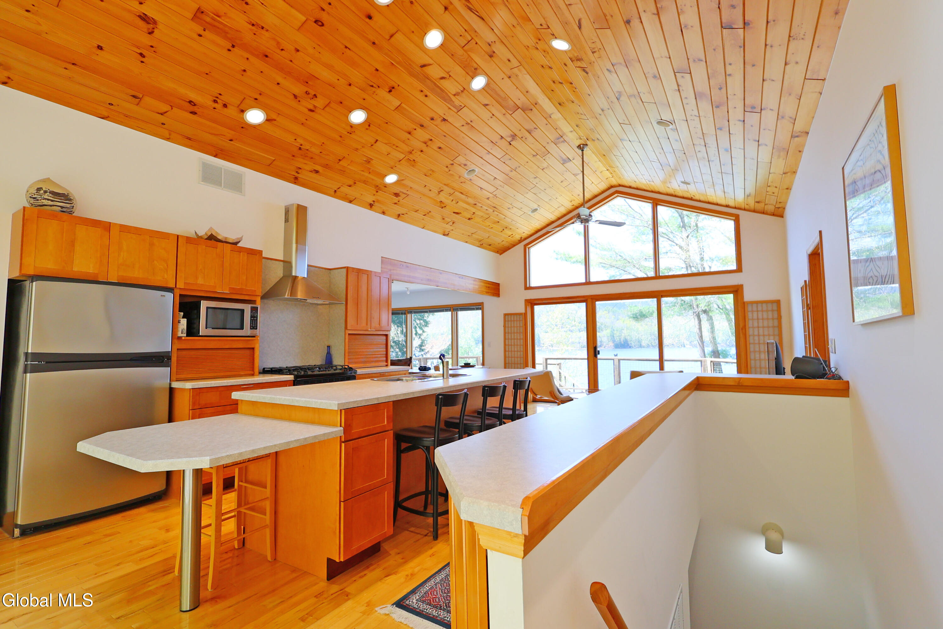 516 E Shore Drive Adirondack NY 12808
