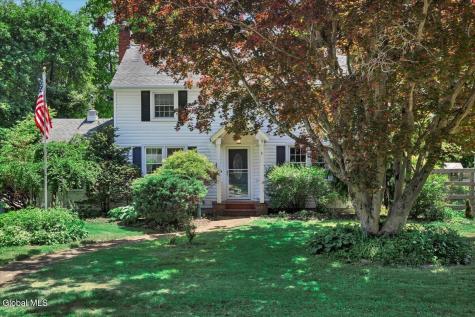 52 Delmar Place Delmar NY 12054