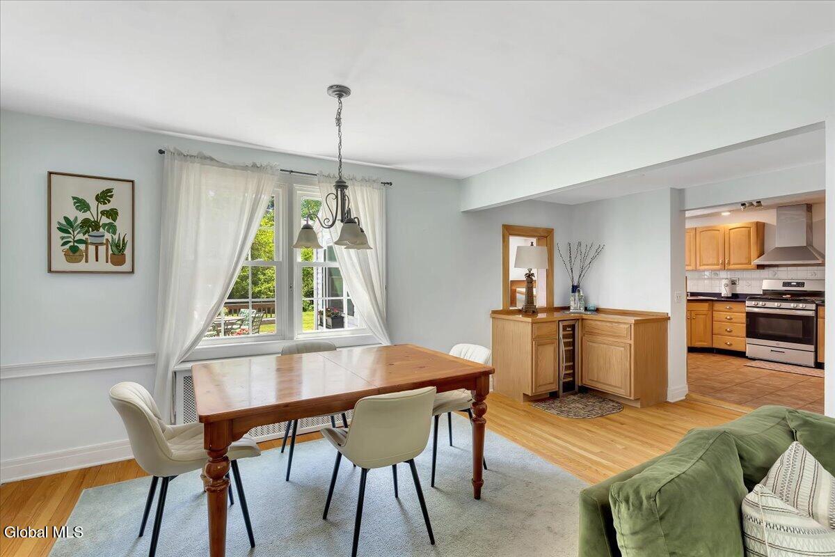 52 Delmar Place Delmar NY 12054