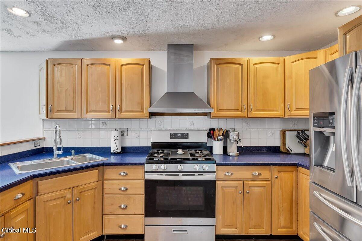 52 Delmar Place Delmar NY 12054