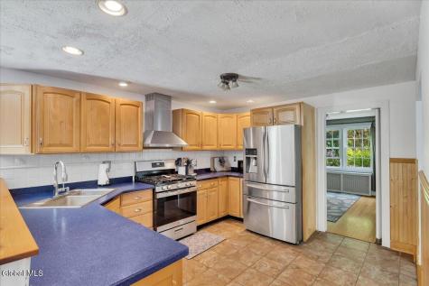 52 Delmar Place Delmar NY 12054
