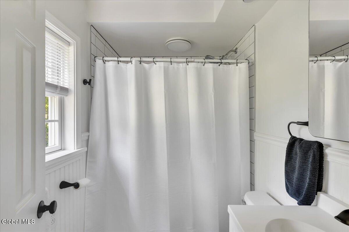 52 Delmar Place Delmar NY 12054