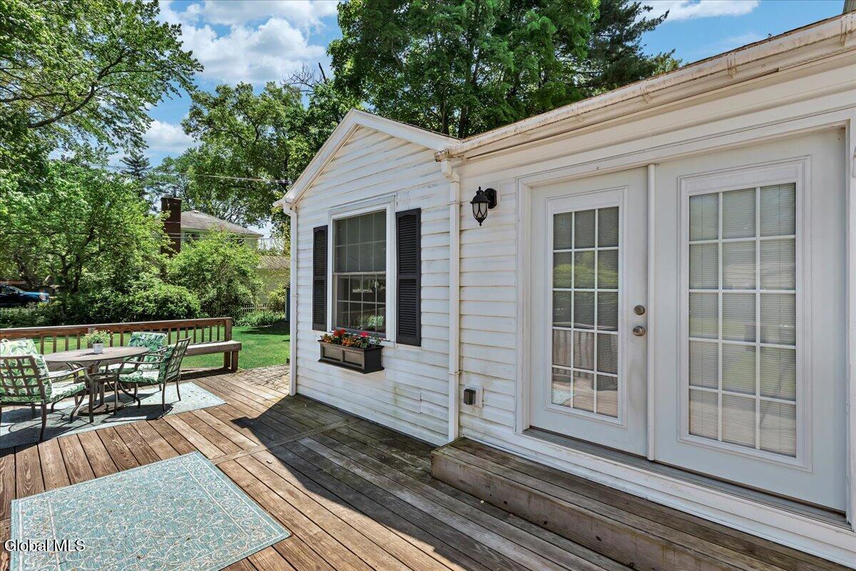 52 Delmar Place Delmar NY 12054