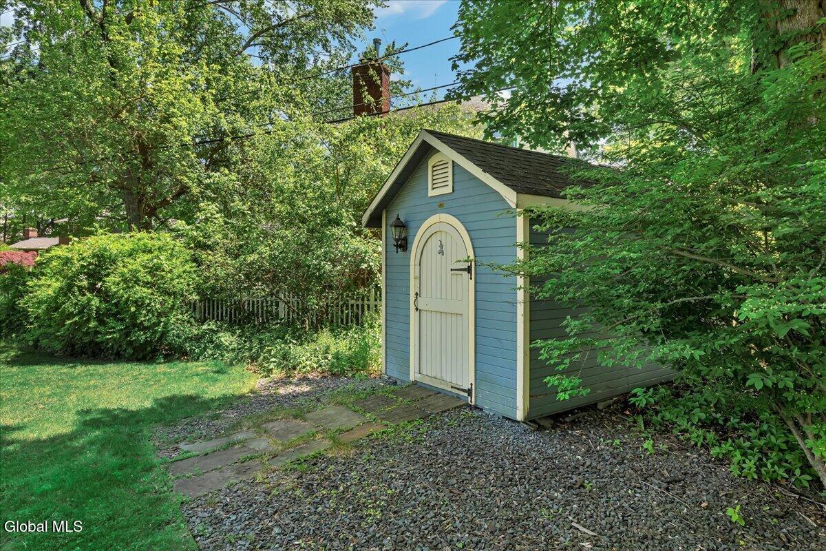 52 Delmar Place Delmar NY 12054