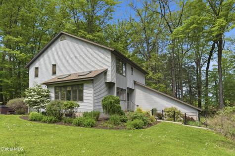 73 Silver Bridge Road Nassau NY 12123