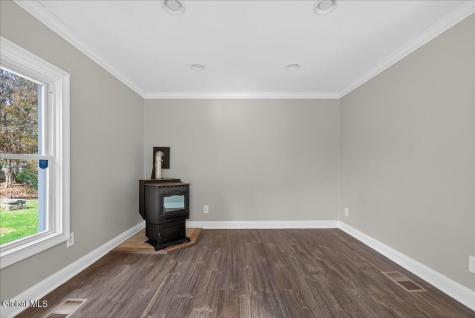 147 E Shore Road Delanson NY 12053