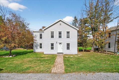 147 E Shore Road Delanson NY 12053