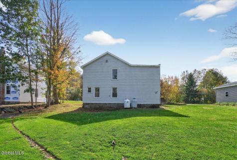 147 E Shore Road Delanson NY 12053