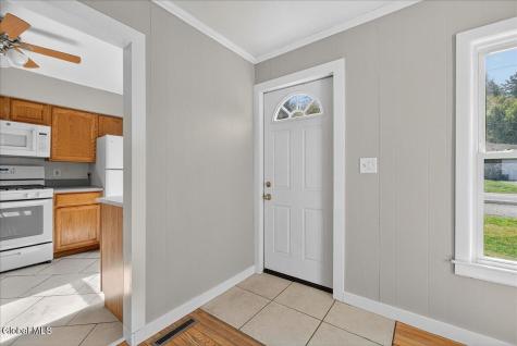 147 E Shore Road Delanson NY 12053