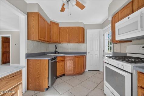 147 E Shore Road Delanson NY 12053