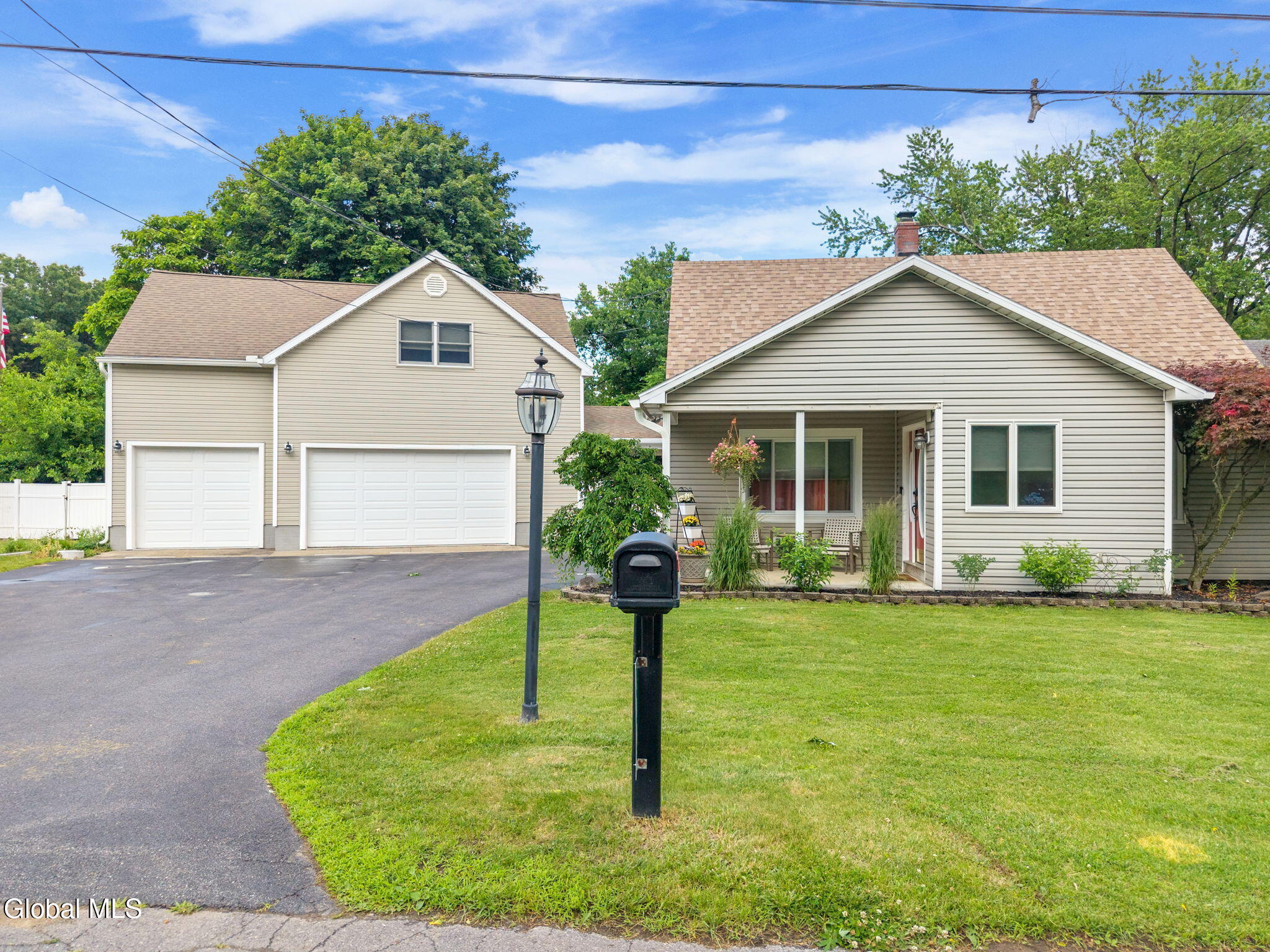 1146 Dunnsville Road Schenectady NY 12306