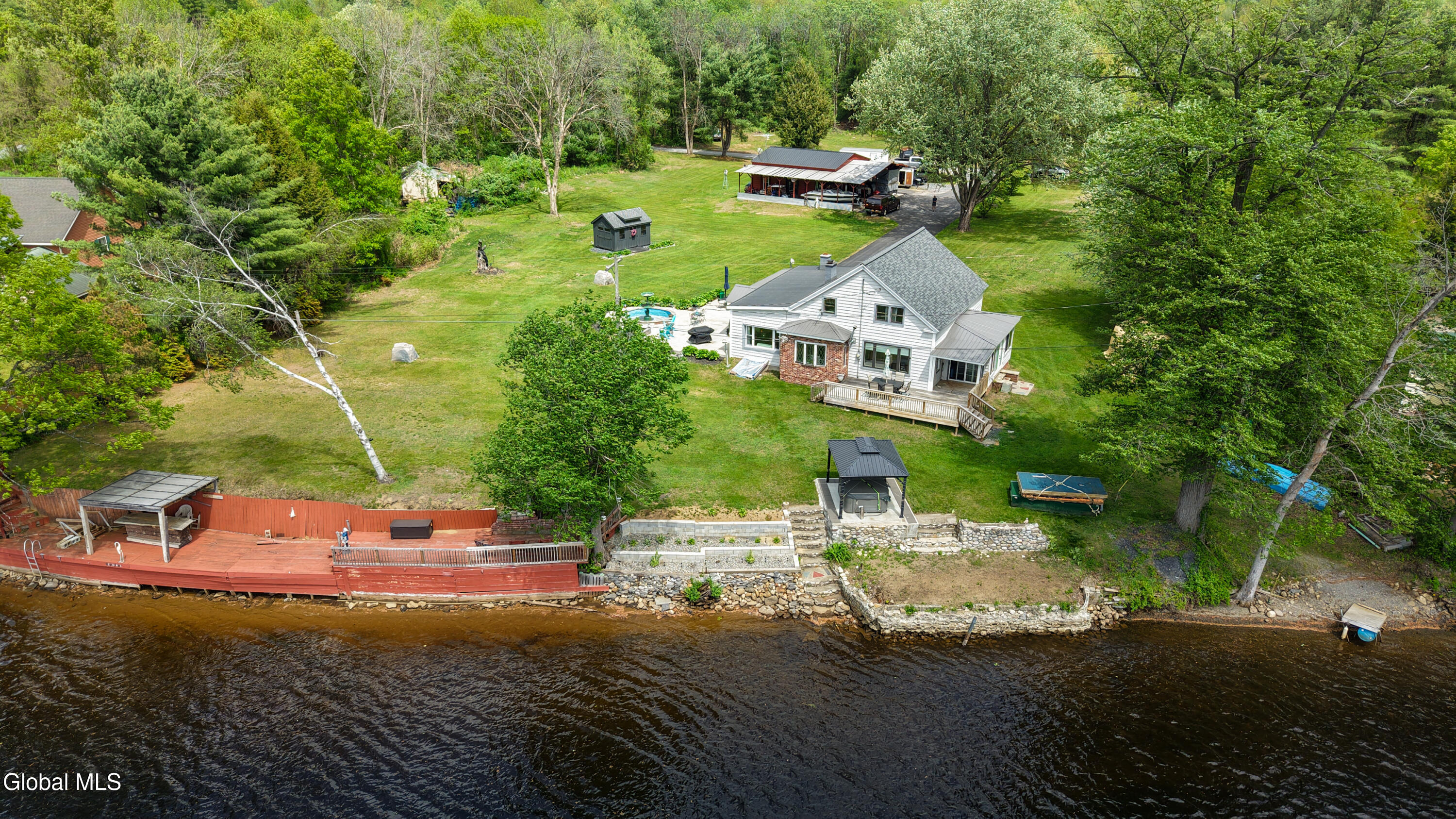 18 Hudson View Lane Queensbury NY 12804