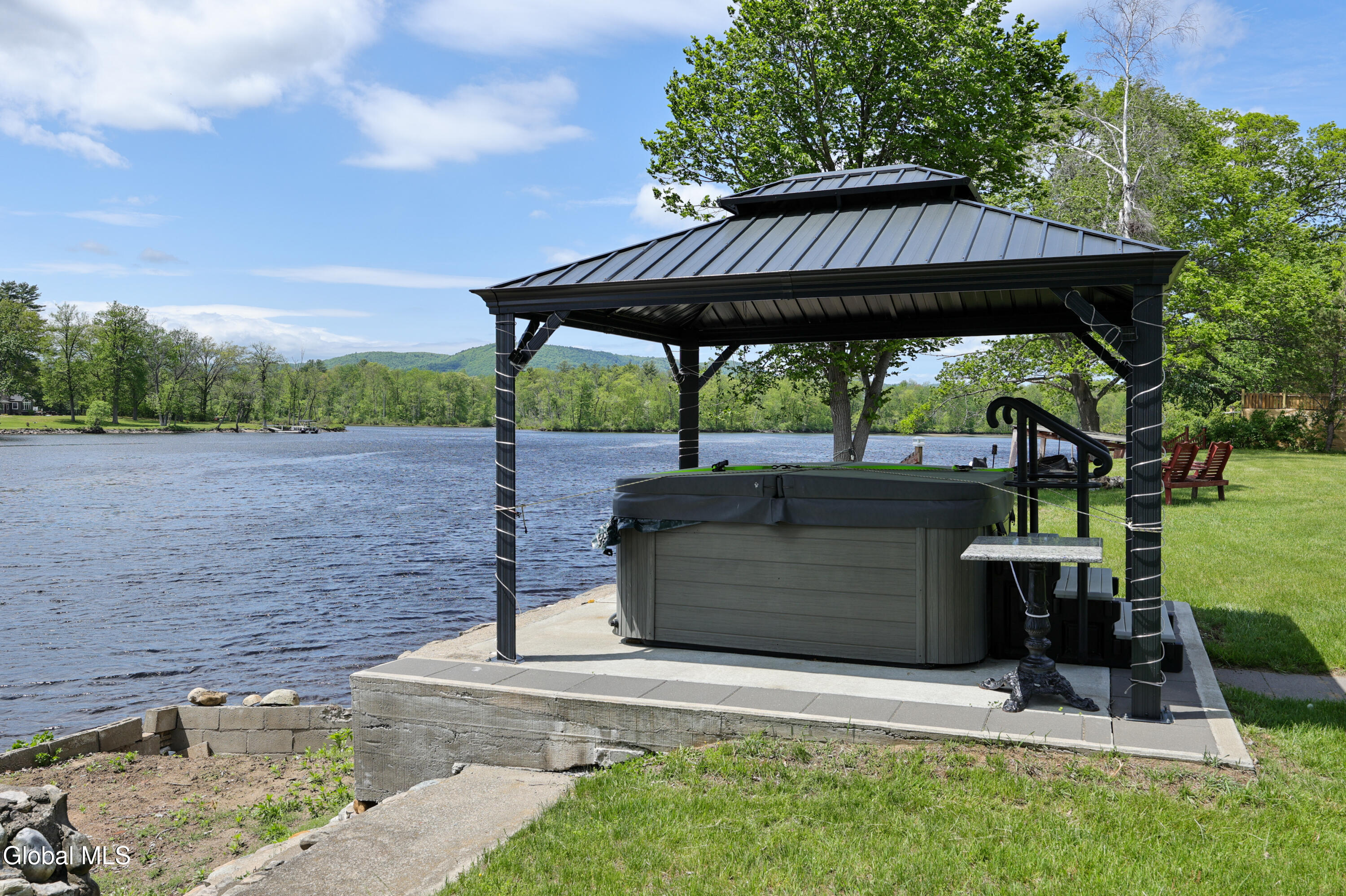 18 Hudson View Lane Queensbury NY 12804