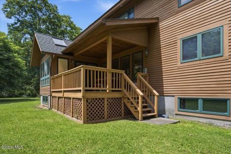 586 Altamont Road New Scotland NY 12009