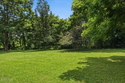 586 Altamont Road New Scotland NY 12009