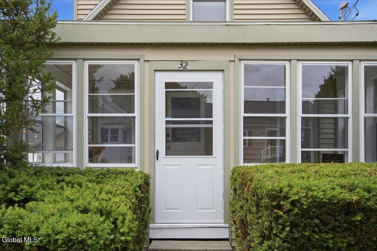 32 Orchard Avenue Albany NY 12203