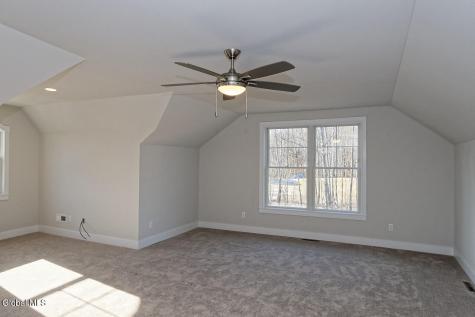 8 Mapleton Court Clifton Park NY 12065