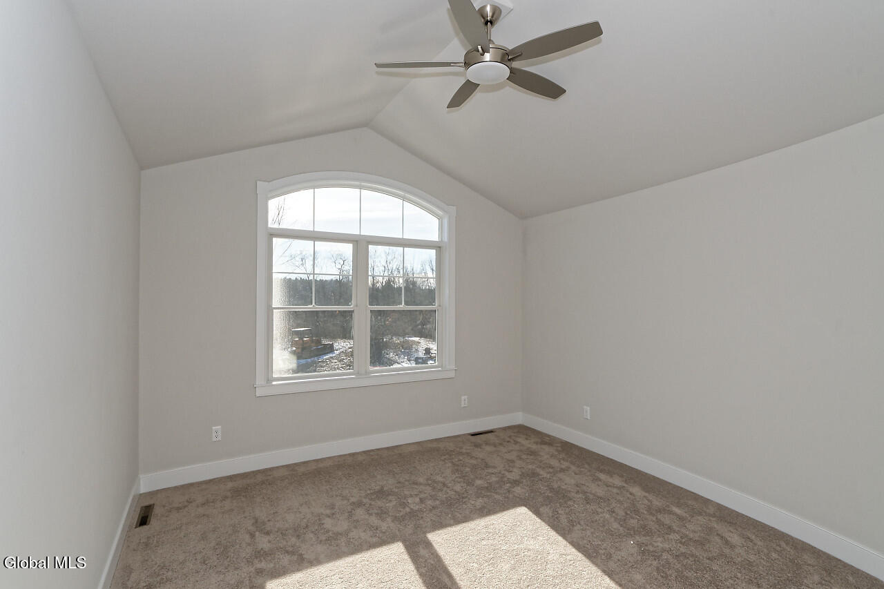8 Mapleton Court Clifton Park NY 12065