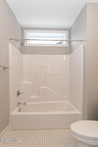 8 Mapleton Court Clifton Park NY 12065