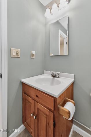 1042 Manas Drive Schenectady NY 12303