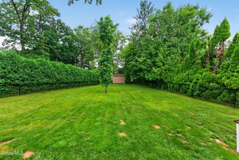 1042 Manas Drive Schenectady NY 12303