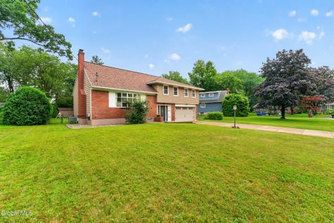 1042 Manas Drive Schenectady NY 12303