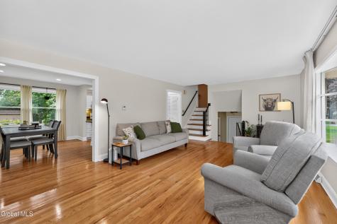 1042 Manas Drive Schenectady NY 12303