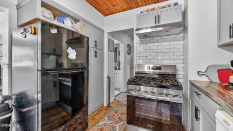 33 Clyde Street Gloversville NY 12078