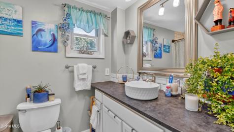 33 Clyde Street Gloversville NY 12078