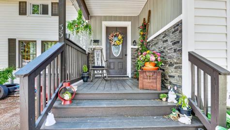 33 Clyde Street Gloversville NY 12078